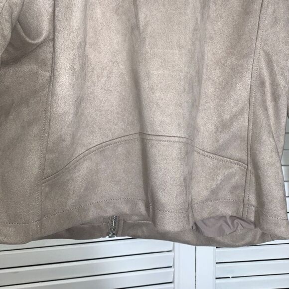 Maurice’s Faux Suede Beige Zip Up Jacket Size Large - Picture 10 of 15